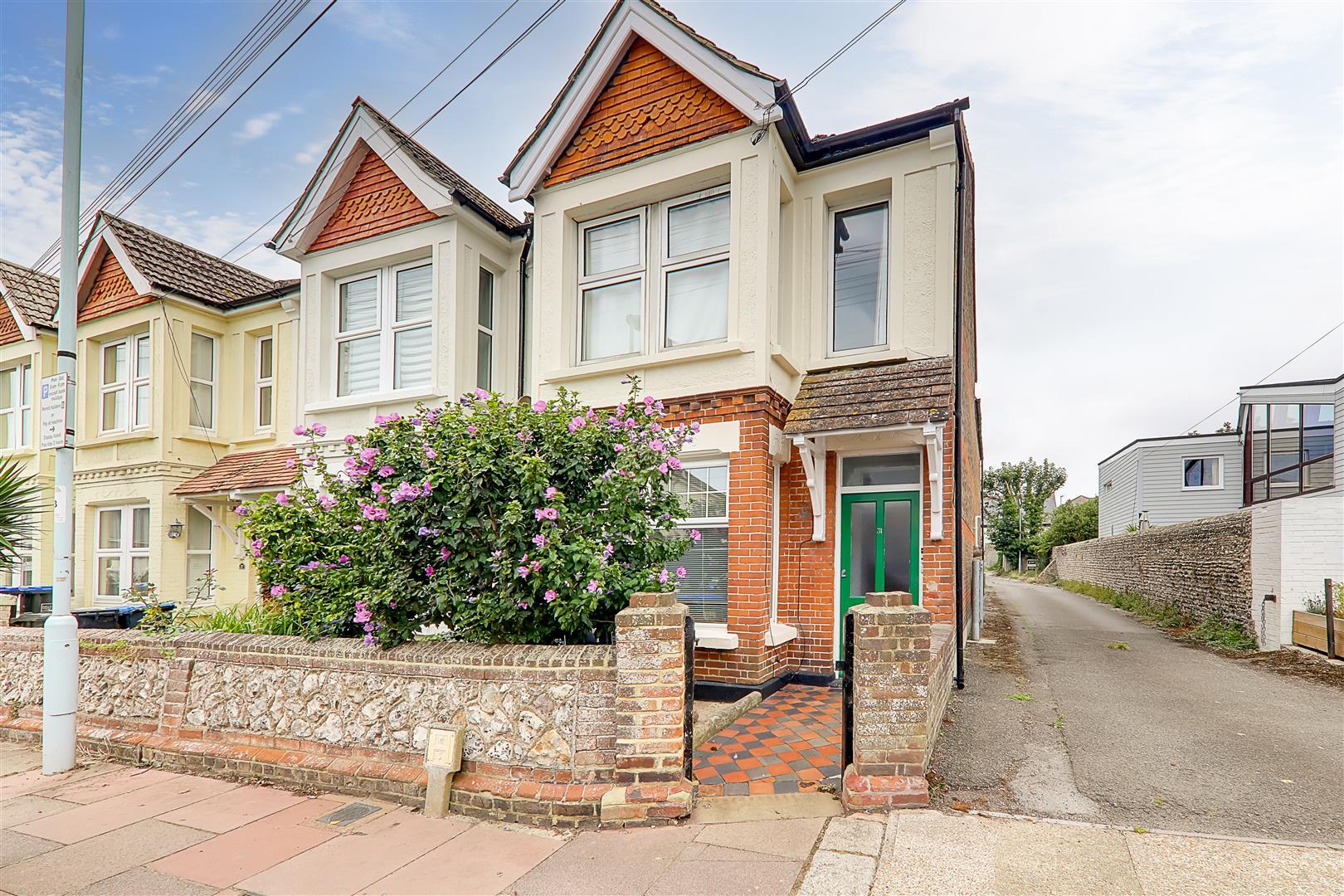 Flat | Eriswell Road, Worthing, BN11 | To Let